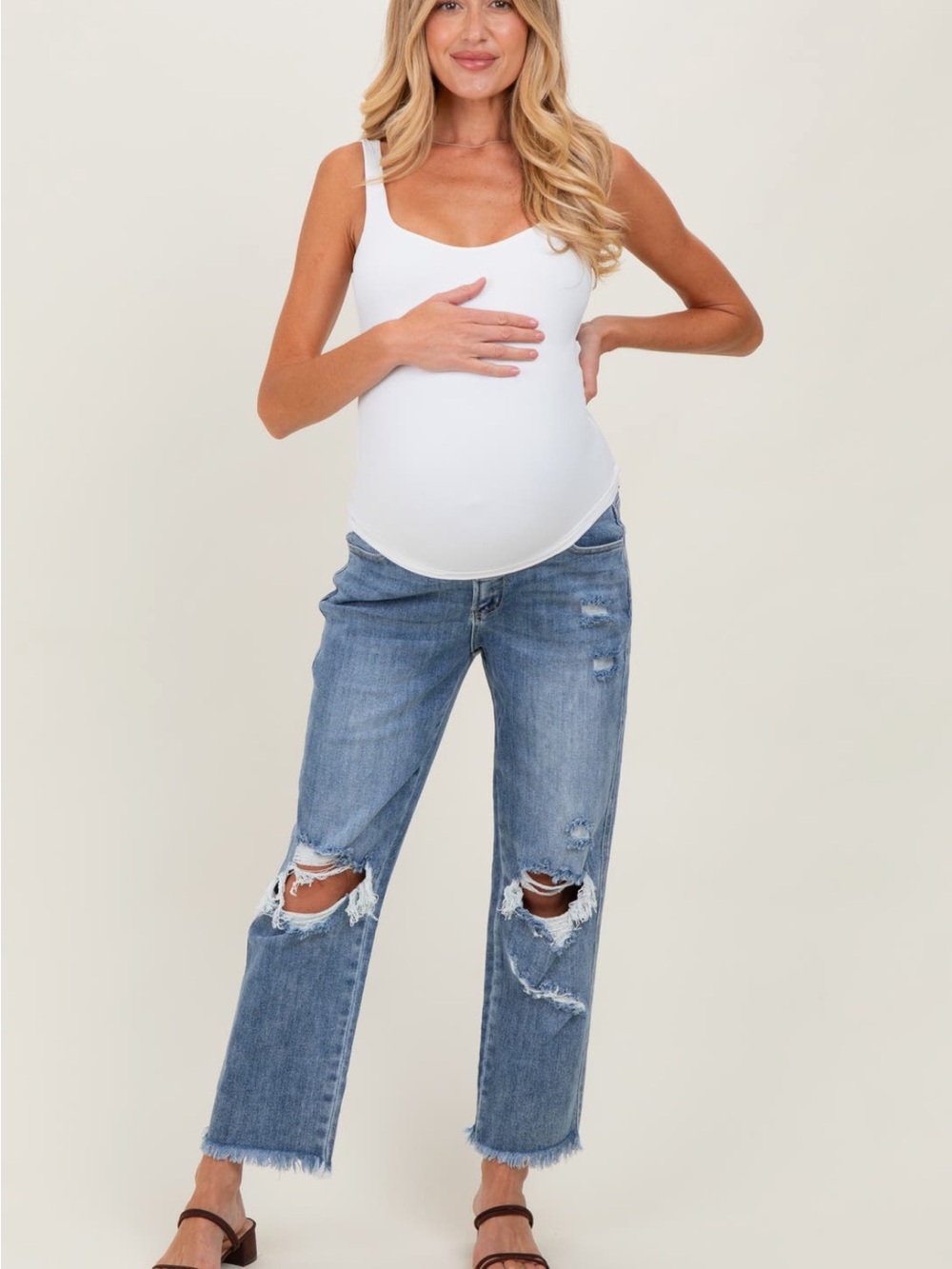 PinkBlush Maternity Jeans
Ripped Knee Fringe
Straight leg, ankle cut